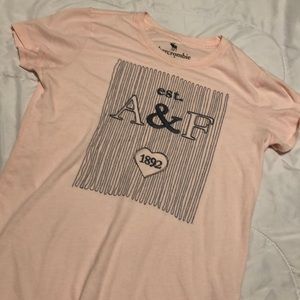 Abercrombie kids t shirt